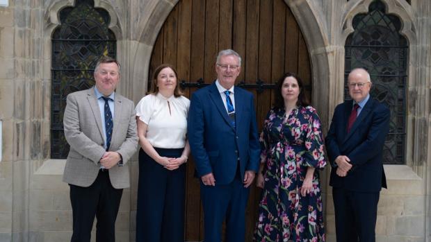 Photo of Professor Mark Taylor, Tara Clinton (BHSCT), Health Minister Mike Nesbitt, Lisa McWilliams (DoH) & Professor Stuart Elborn (BHSCT)   